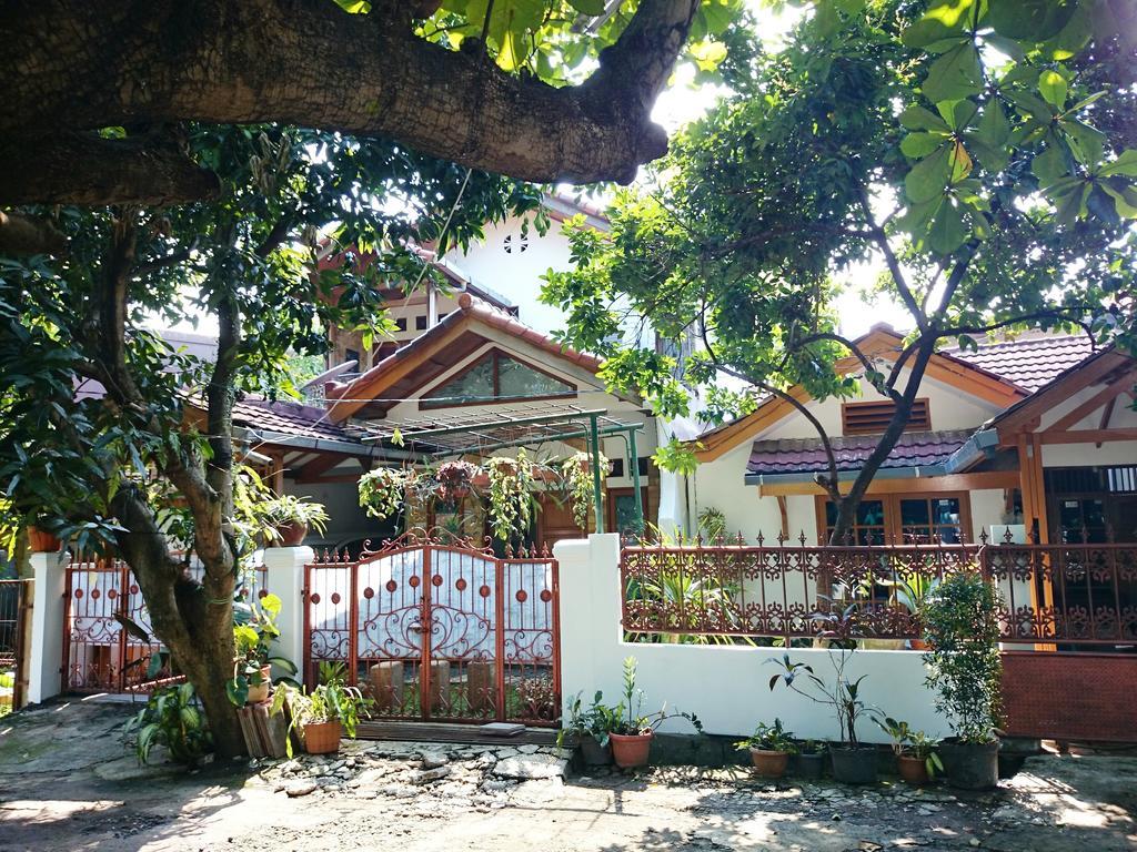 Hostel Bogor Exterior foto